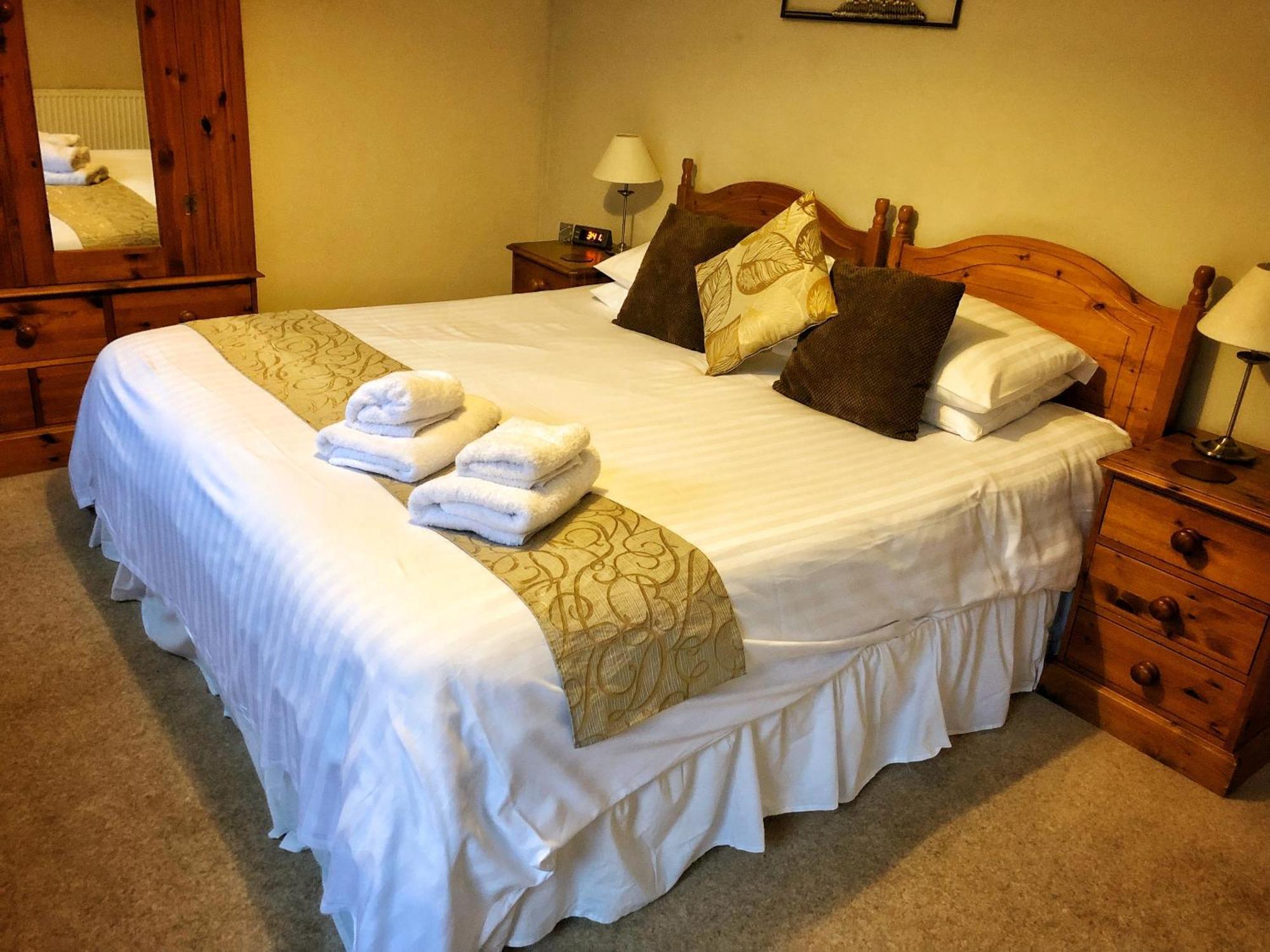 The Riverside Bed & Breakfast Boscastle Room photo